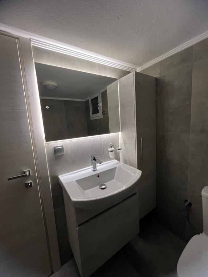 Serres City Center Modern Apartment Kültér fotó